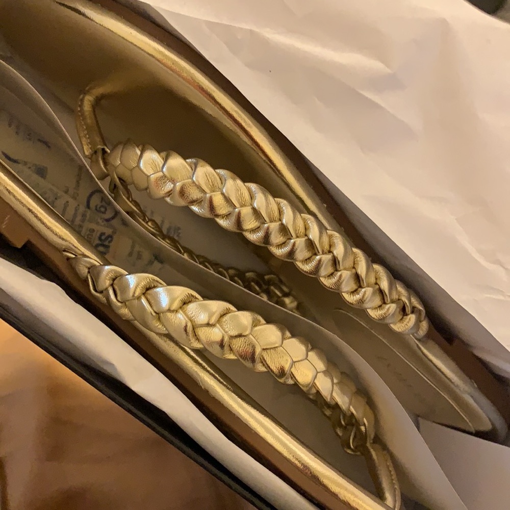 Sandals - Picture 6 of 6